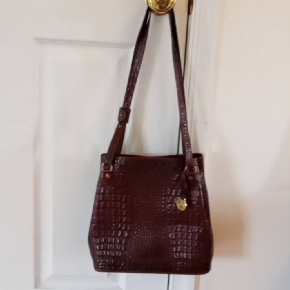 Vintage Brahmin Brown Croc Embossed Leather Shoulder Bag